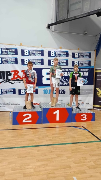 Kacper Wróblewski na podium (2)