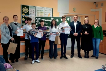 cdfc5a4a-9896-49a4-a876-f0a4ddebf108