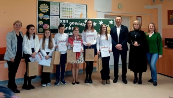 d6711f4a-f8f3-44cb-bc1c-491a4608d453