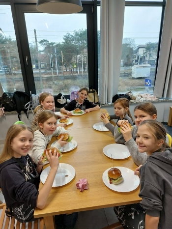 597347862_891762176694785_129662396172841912_n