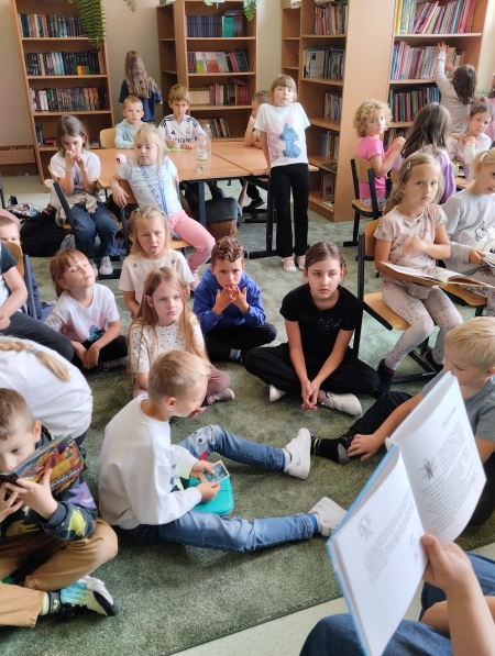 Podziękowanie za udział w akcji ''Środowe Czytanie''